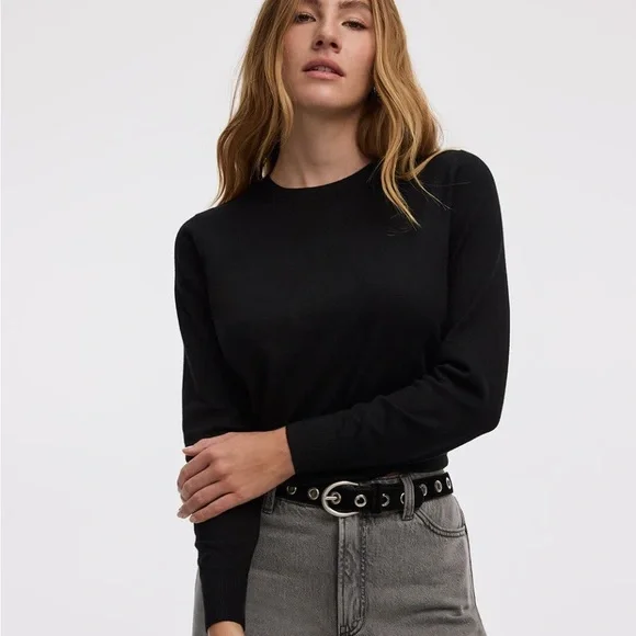 Long-Sleeve Pullover - R Essentials - Picture 4 of 7